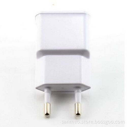 EU Plug Dual USB Travel Wall Charger for iPhone/iPad/Samsung (White)